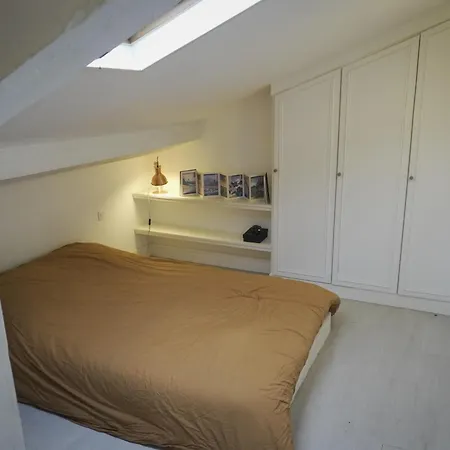 Spacieux Duplex A 18eme Apartment *