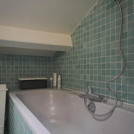 Apartment Spacieux Duplex A 18eme *