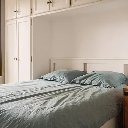 Spacieux Duplex A 18eme Paris