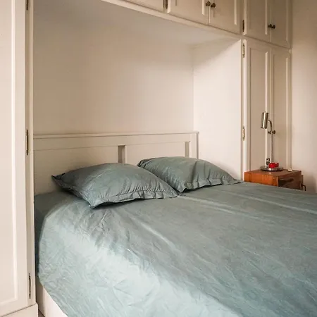 Spacieux Duplex A 18eme Paris